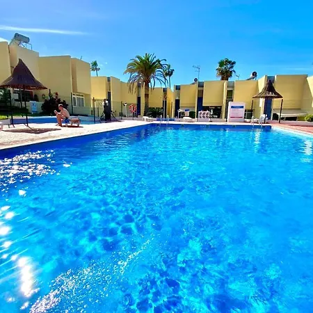 ホテル Bungalow El Cortijo *